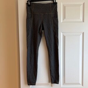 Athleta Salutation Stash High Rise 7/8 Leggings